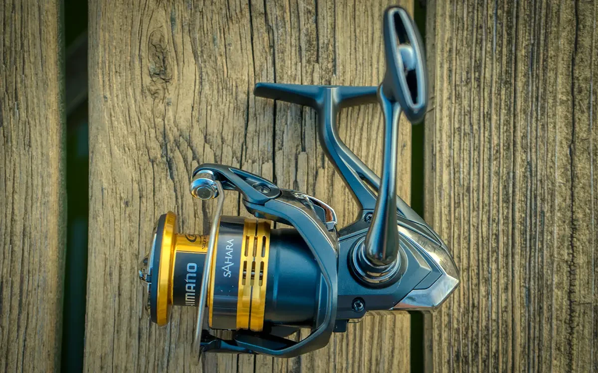 smooth . to coil feeling new goods high quality spinning reel