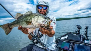 Jig Fishing for Bass in Shallow Rocks