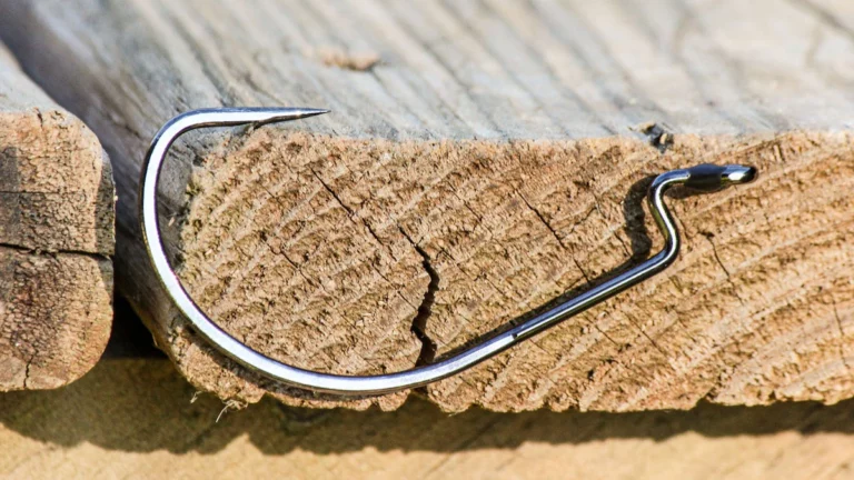 VMC Ike Approved Heavy Duty Wide Gap Hook Review