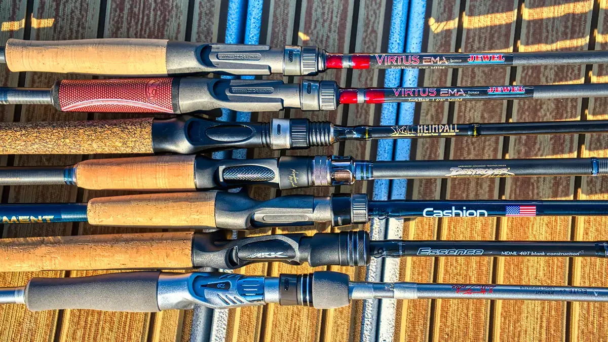  6th Sense Fishing Rod Sleeve (Baitcasting, Red