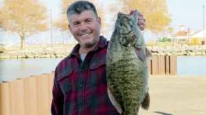 This 10-Pound Erie Smallmouth Found to Be 16 Years Old