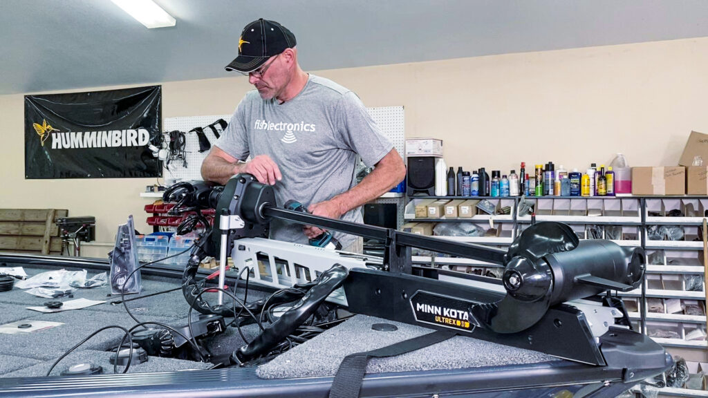 How to Install the Minn Kota Ultrex QUEST Trolling Motor - Wired2Fish