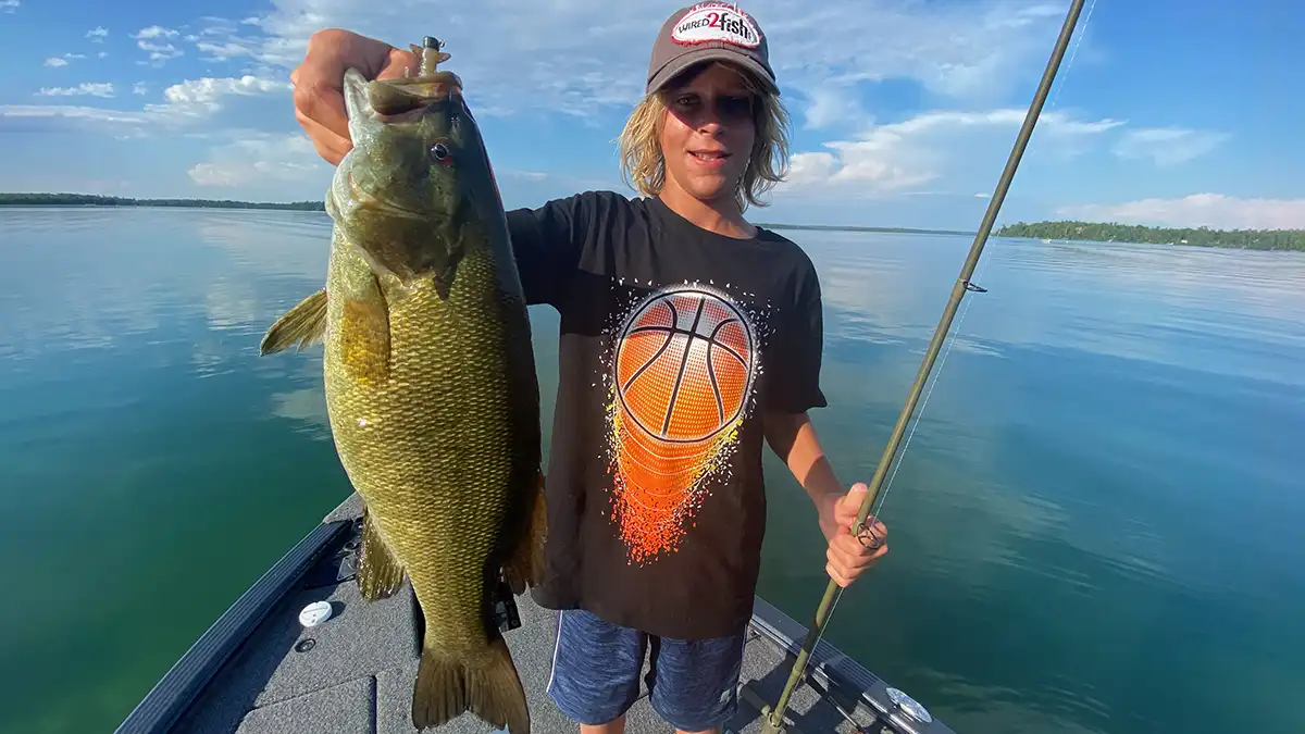savage gear ned craw gets big smallmouth