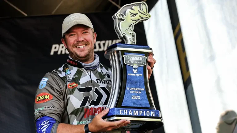 Walters Wins St. Lawrence Elite Series with 105 Pounds of Smallmouth