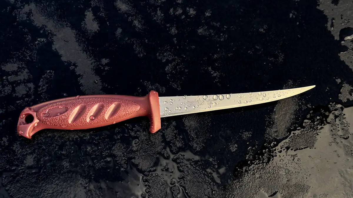 Dexter -Russell 7in Flexible Fillet Knife with Sheath