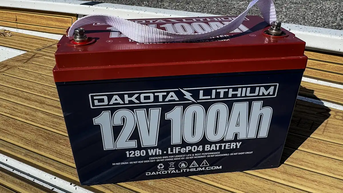 dakota lithium 12v 100ah marine battery