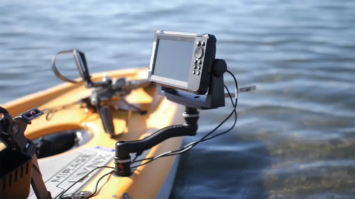 Lowrance Introduces New Eagle Fishfinder - Wired2Fish