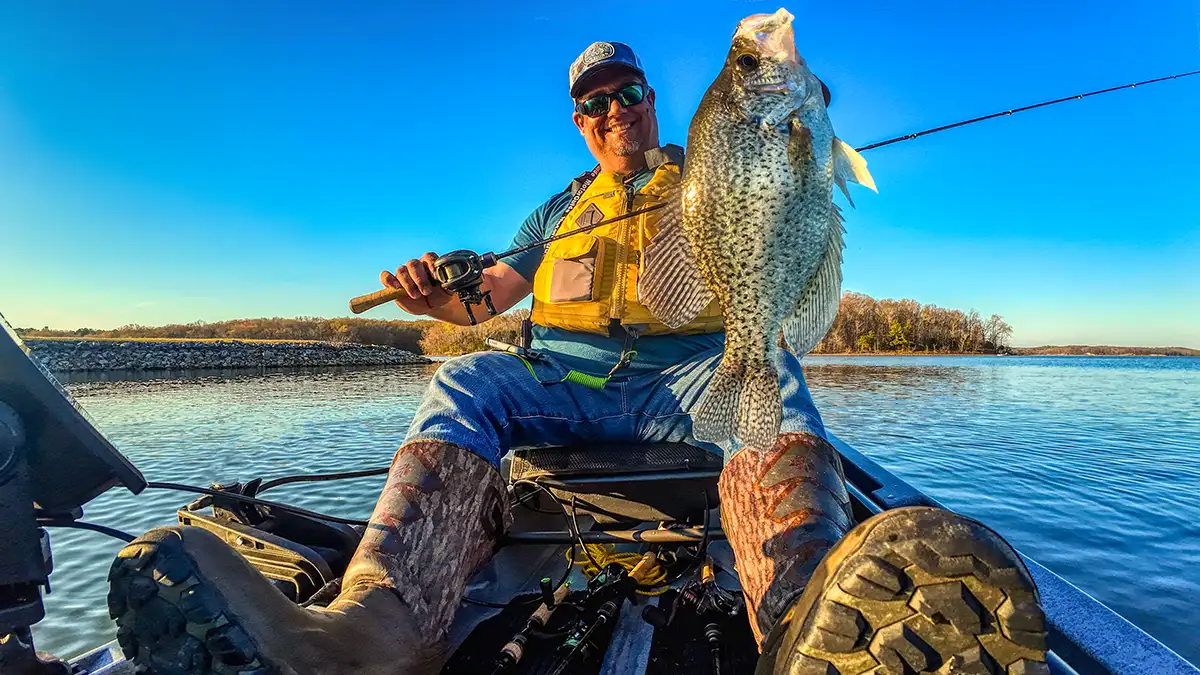 The Best Paddle for Kayak Fishing? Try One of These 4