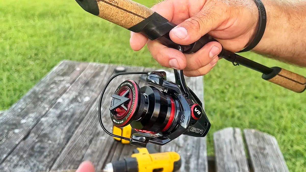 step two: close up of opening the bail of the Seviin GS Series spinning reel