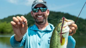 [VIDEO] DeFoe’s Southern Drop Shot Rig for Largemouth Bass