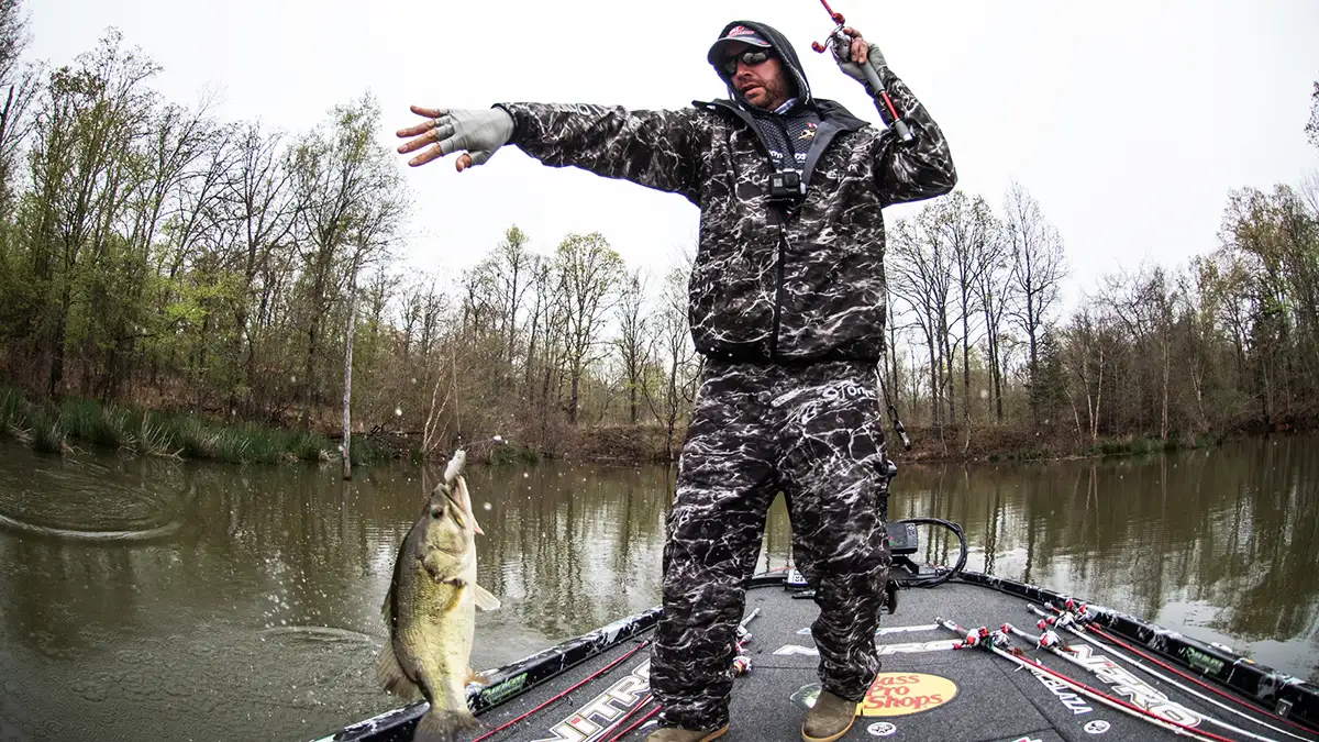 Ott DeFoe uses balsas crankbaits that he designed to catch big bass in the fall. Photo by Garrick Dixon/Major League Fishing.