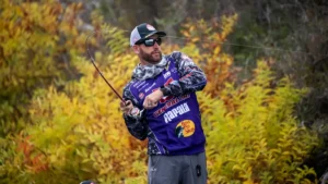 Fall is one of Ott DeFoe's favorite times of the year to fish shallow with balsa crankbaits. Photo by Phoenix Moore/Major League Fishing.