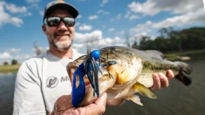 Jig Fishing Brush Piles | When to Upsize for Bigger Bites