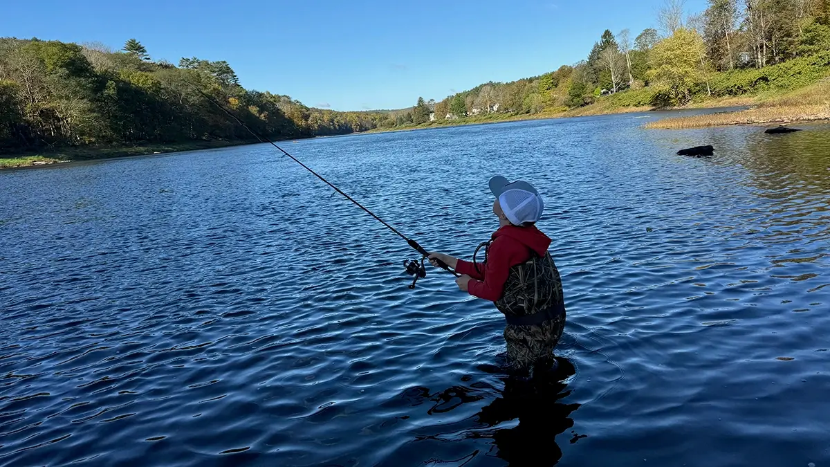 kid fishing