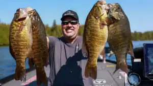 trophy smallmouth bass fishing
