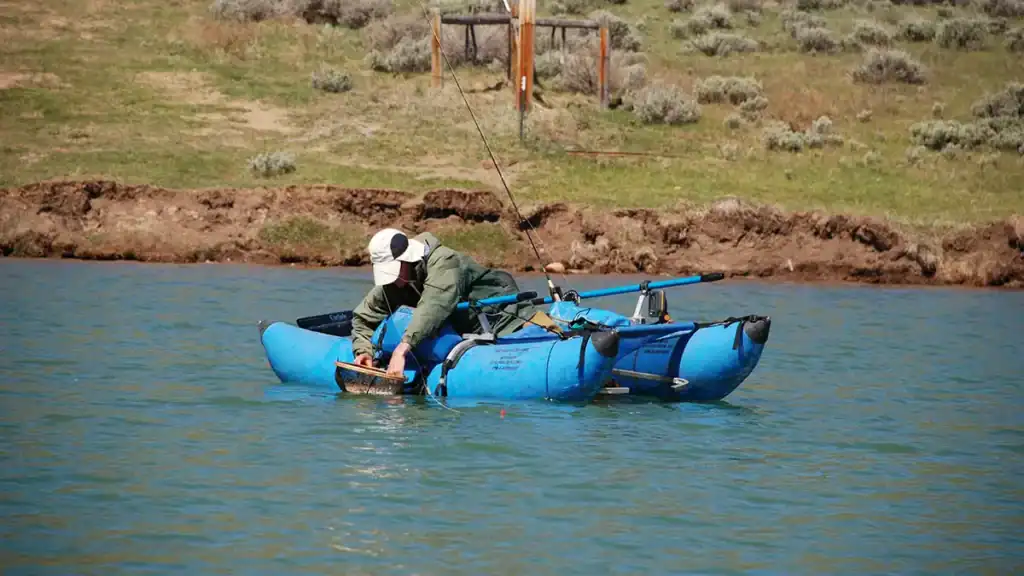 inflatable pontoon boat