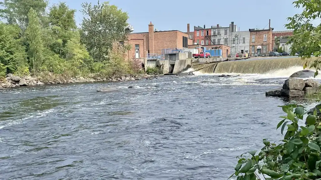 spillway