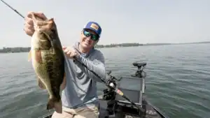 [VIDEO] Catch More Bass with This Rig